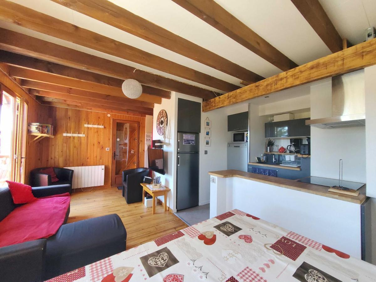 Chalet Vue Sous Cet Angles Exterior photo